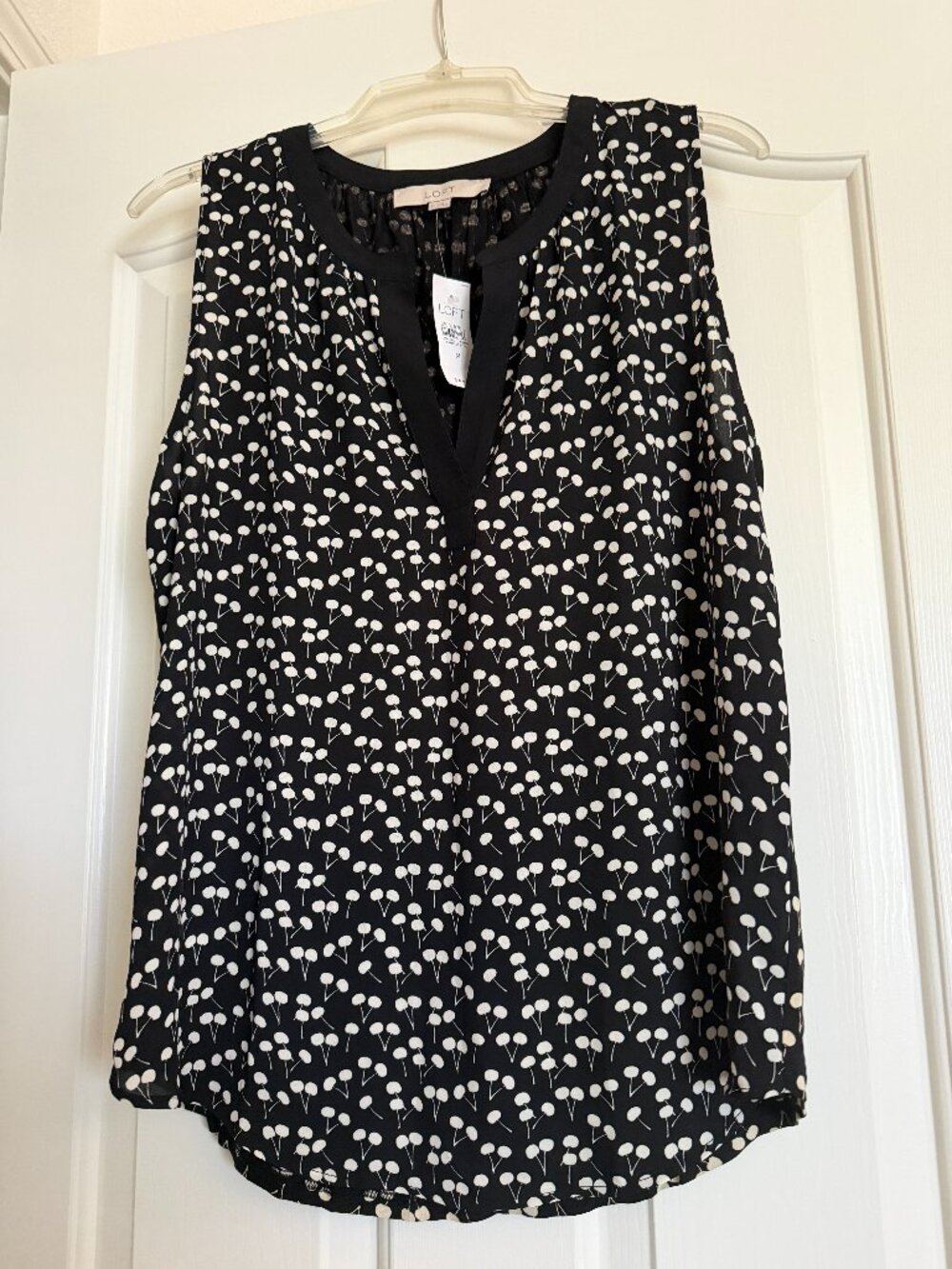 NWT Loft Size M "Cherry" Tank Top